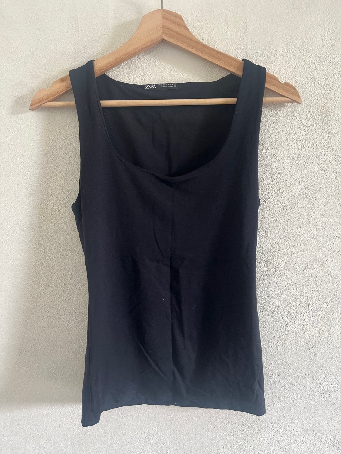 Zara Toppe
