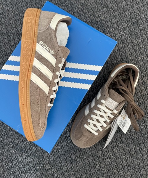 Adidas Handball Spezial Earth Strata / Off White / Gum