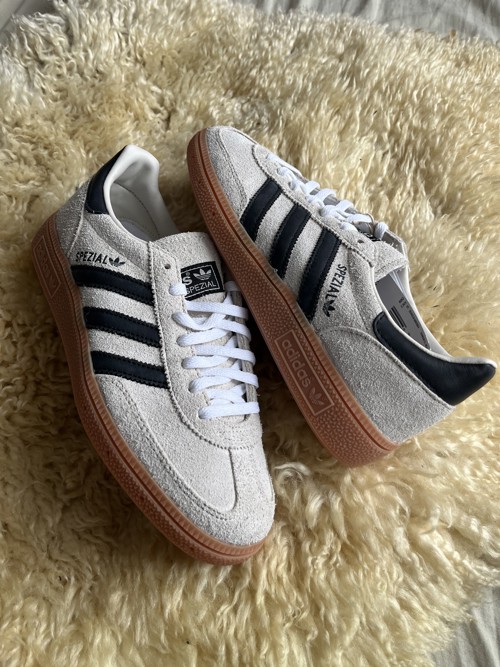 Adidas Handball Spezial Aluminium / Core Black / Cloud White