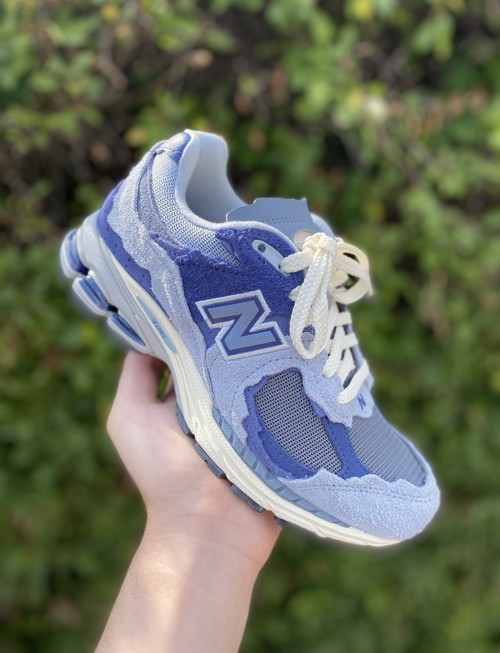 New Balance 2002R