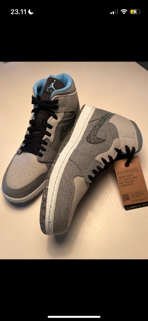 Air Jordan Sneakers