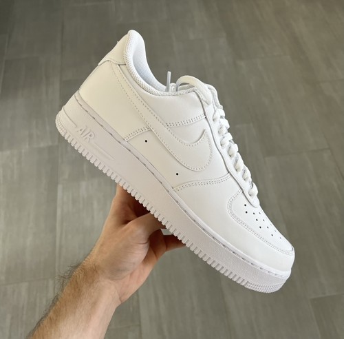 Nike Air Force 1 Triple White