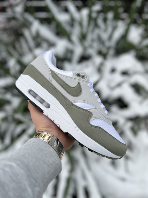 Nike Air Max 1 Light Army