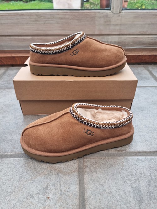 UGG Tasman Chestnut