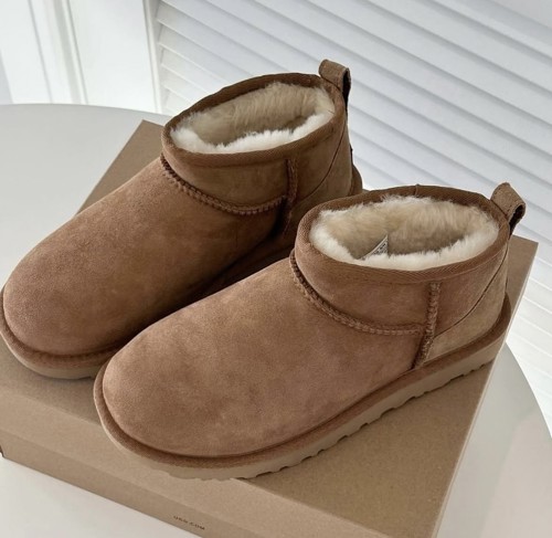 UGG Ultra Mini / Mini Boot Chestnut