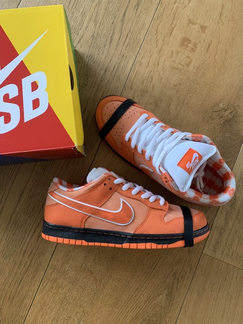 Nike SB Dunk Low Orange Lobster