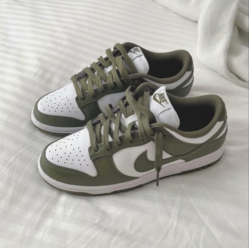 Nike Dunk Low Medium Olive