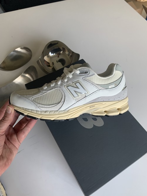 New Balance 2002R White Gold