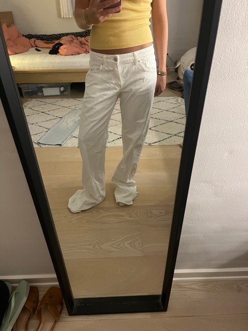 Zara Jeans