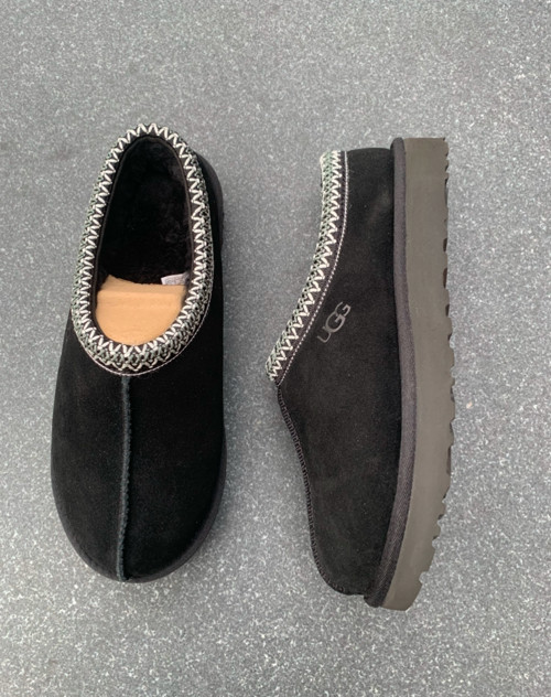 UGG Tasman Black