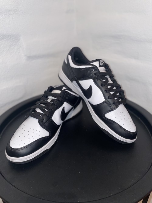 Nike Dunk Low Black White Panda