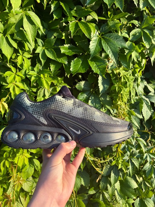 Nike Nike DN Black Olive Aura Medium Olive Metallic Silver