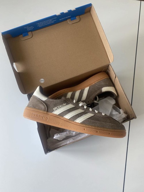 Adidas Handball Spezial Earth Strata / Off White / Gum