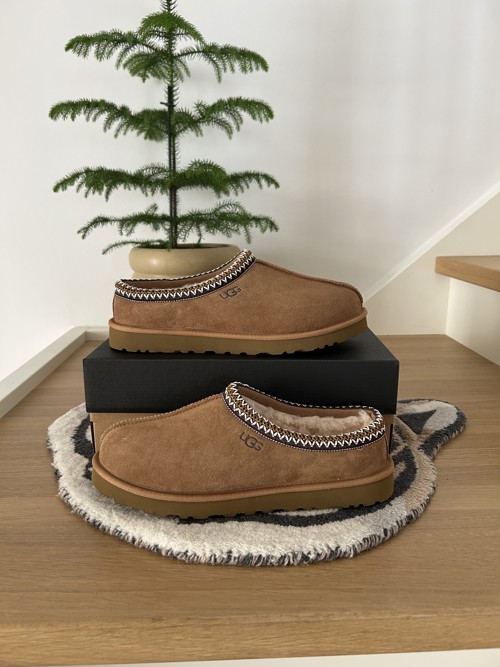 UGG Tasman Chestnut