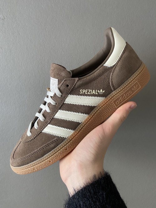 Adidas Handball Spezial Earth Strata / Off White / Gum