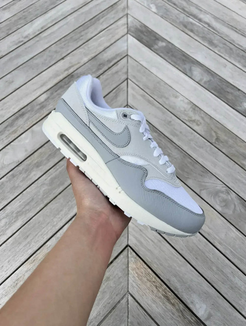 Nike Air Max 1 Pure Platinium