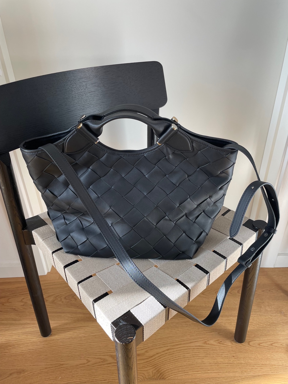 Crossbody-tasker