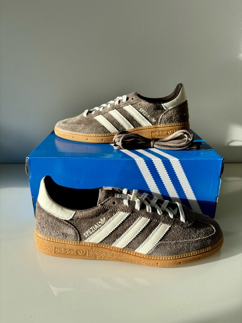 Adidas Handball Spezial Earth Strata / Off White / Gum