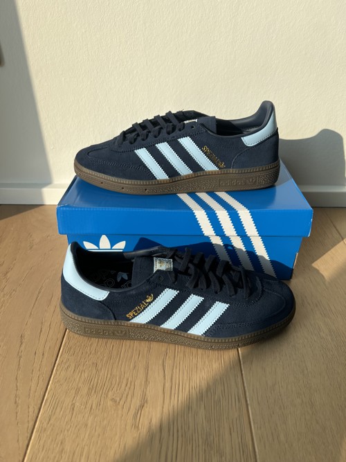 Adidas Handball Spezial Collegiate Navy / Clear Sky / Gum