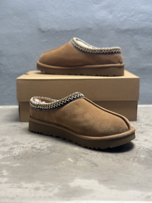 UGG Tasman Chestnut