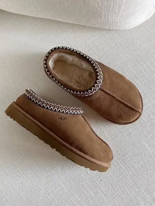 UGG Tasman Chestnut