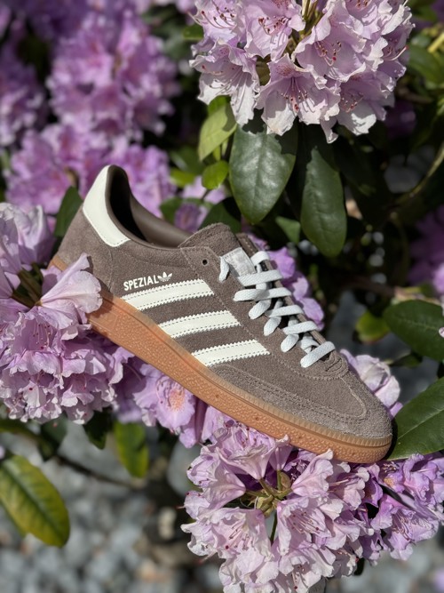 Adidas Handball Spezial Earth Strata / Off White / Gum