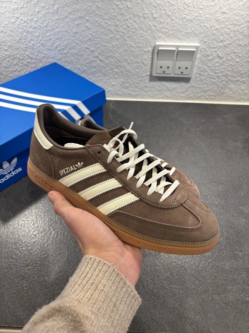 Adidas Handball Spezial Earth Strata / Off White / Gum