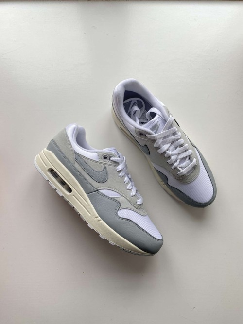 Nike Air Max 1 Pure Platinium