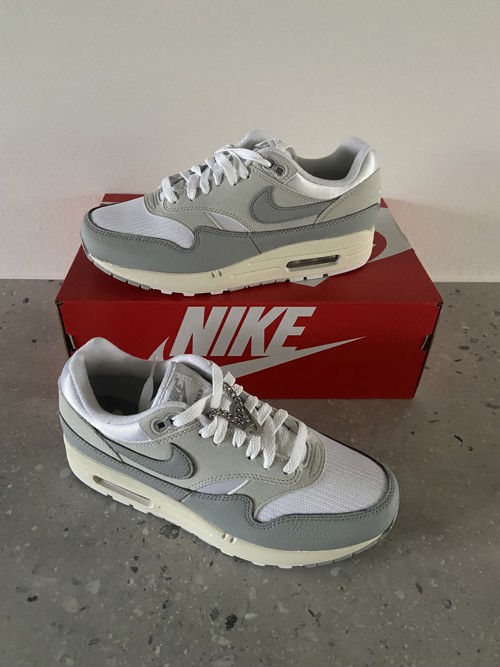 Nike Air Max 1 Pure Platinium