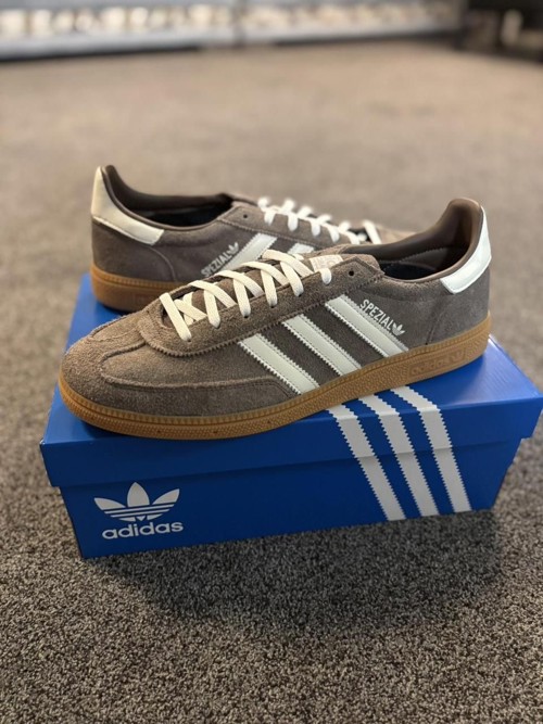 Adidas Handball Spezial Earth Strata / Off White / Gum