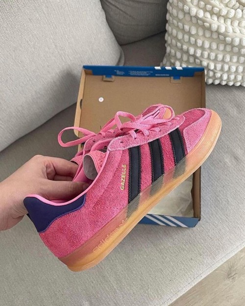 Adidas Gazelle Bliss Pink / Core Black / Collegiate Purple