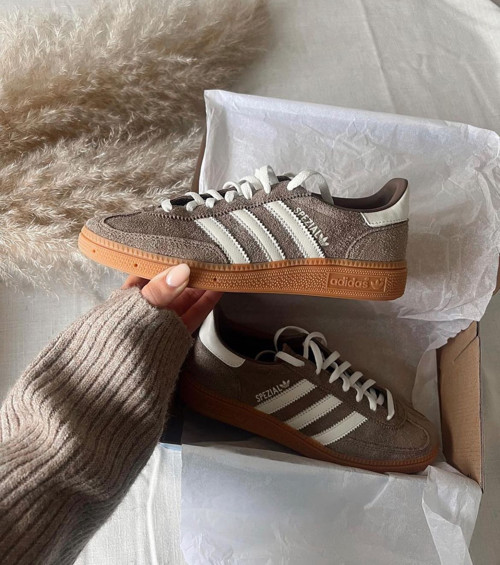 Adidas Handball Spezial Earth Strata / Off White / Gum