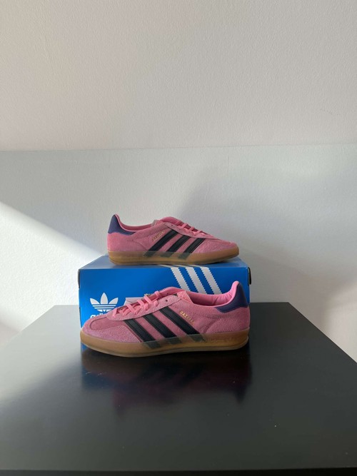 Adidas Gazelle Bliss Pink / Core Black / Collegiate Purple