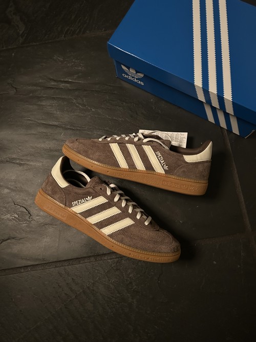 Adidas Handball Spezial Earth Strata / Off White / Gum