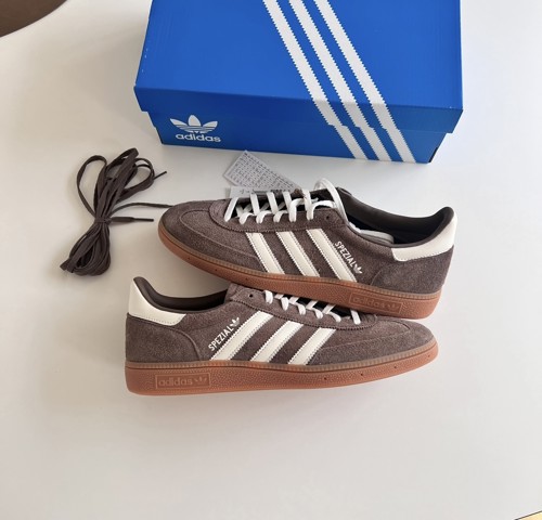 Adidas Handball Spezial Earth Strata / Off White / Gum