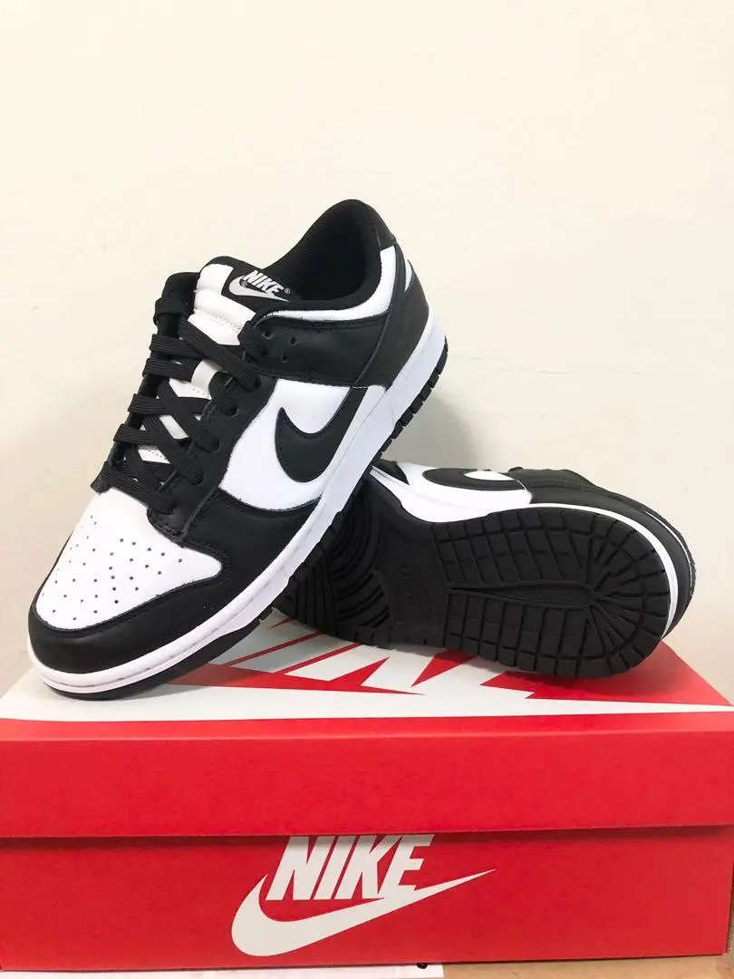 Nike Dunk Low Black White Panda