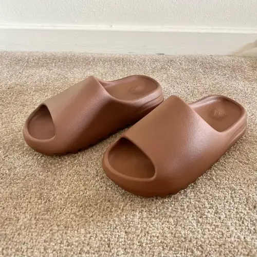 Yeezy Slide Flax