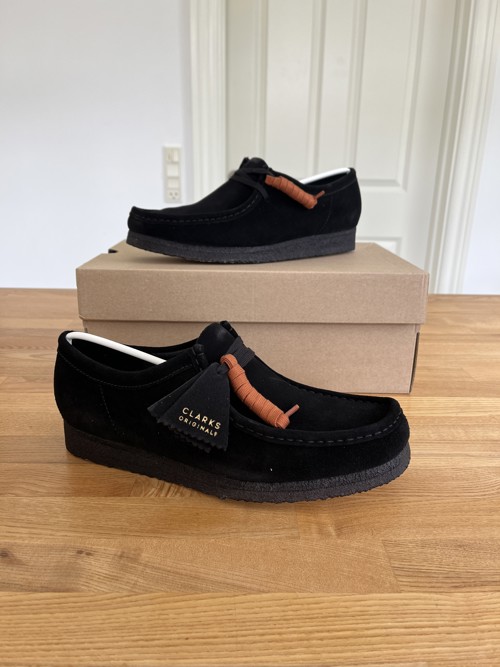 Clarks Wallabee Black Suede