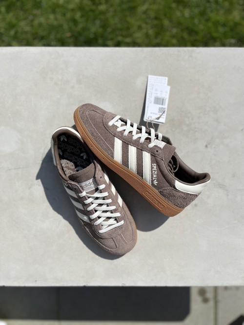 Adidas Handball Spezial Earth Strata / Off White / Gum