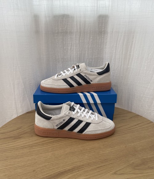 Adidas Handball Spezial Aluminium / Core Black / Cloud White