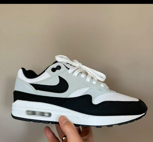 Nike Air Max 1 White Black Neutral Grey