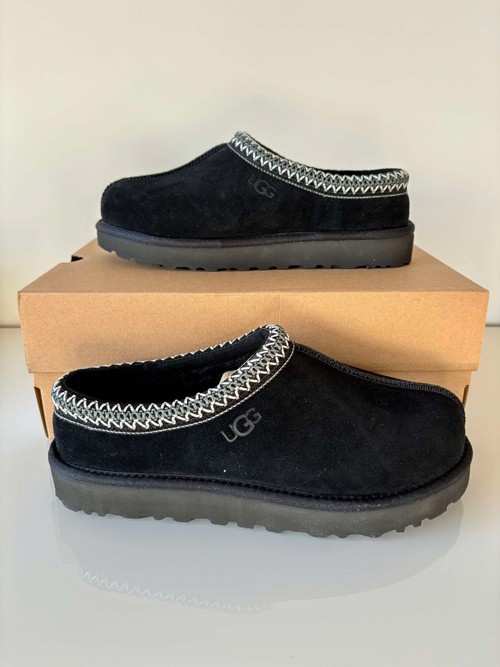 UGG Tasman Black