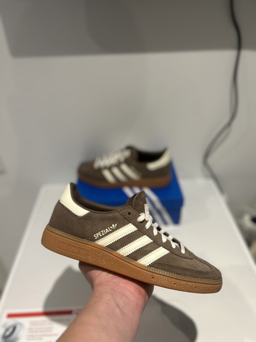 Adidas Handball Spezial Earth Strata / Off White / Gum