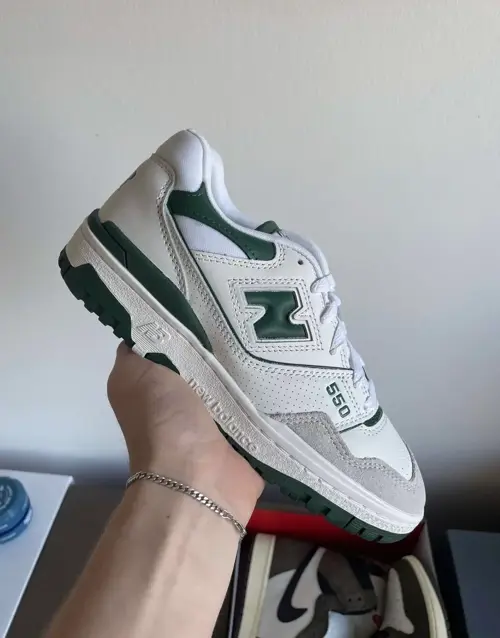 New Balance 550 Green / White