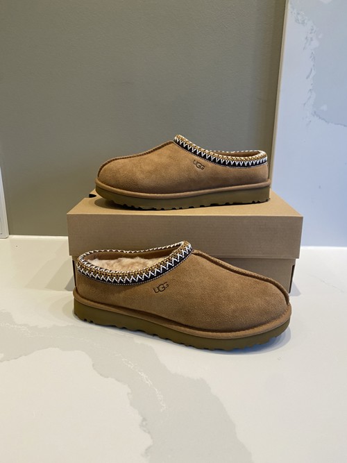 UGG Tasman Chestnut