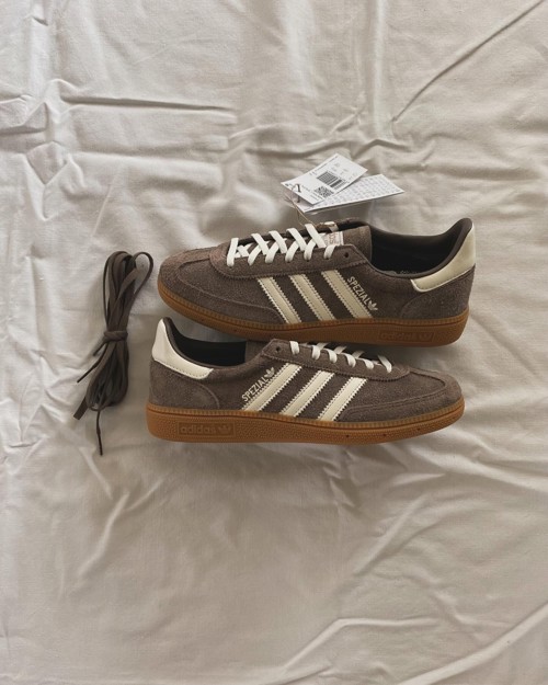 Adidas Handball Spezial Earth Strata / Off White / Gum