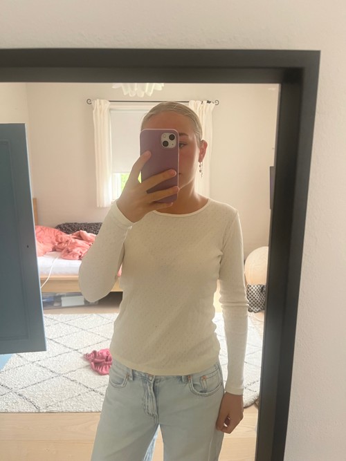 Zara Bluser