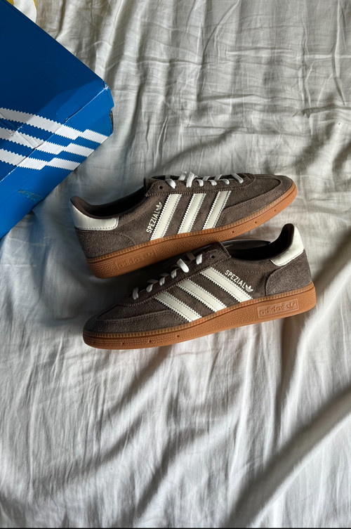 Adidas Handball Spezial Earth Strata / Off White / Gum