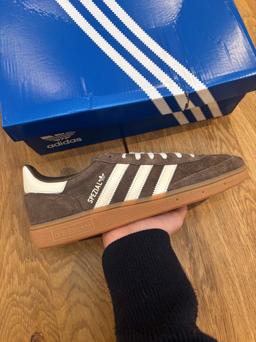 Adidas Handball Spezial Earth Strata / Off White / Gum