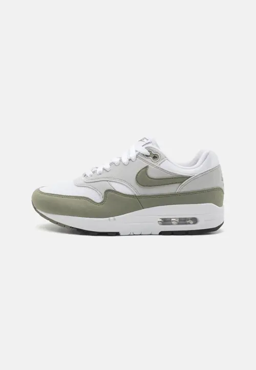 Nike Air Max 1 Light Army